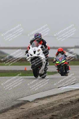 media/Nov-29-2025-TrackDaz (Sat) [[10ae2d9bce]]/A Group/Session 4 (Wheelie Bump)/